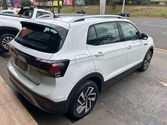 VOLKSWAGEN T-CROSS 1.4 250 TSI TOTAL FLEX HIGHLINE AUTOMÁTICO VOLKSWAGEN T-CROSS 1.4 250 TSI TOTAL FLEX HIGHLINE AUTOMÁTICO